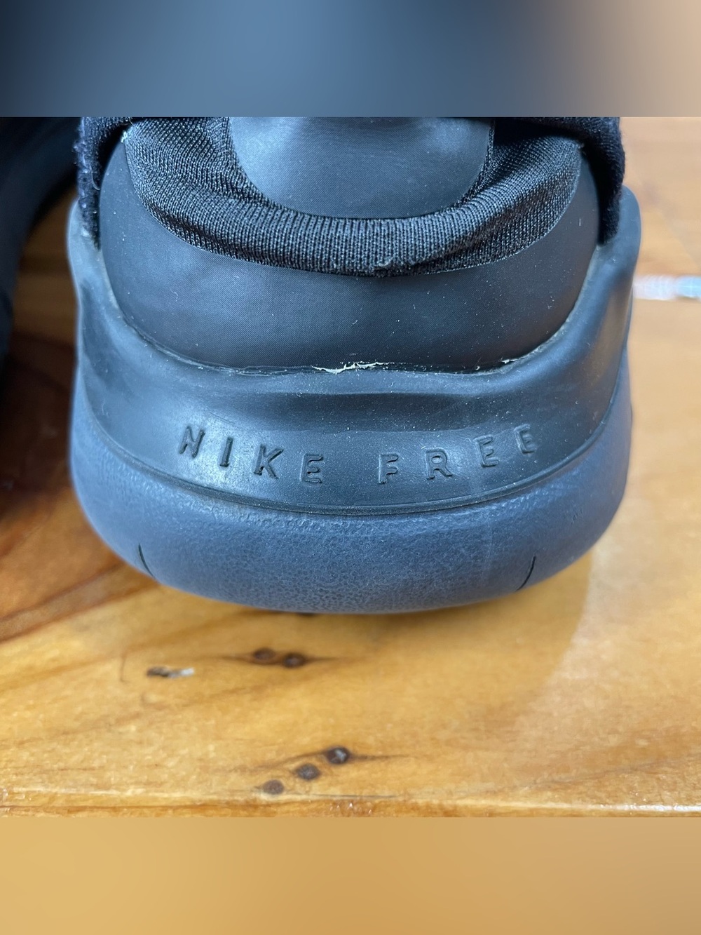 Nike Free RN 2018 Men's Size 9 Triple Black Running Shoes Sneakers 942836-002 - Picture 12 of 16